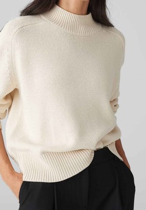 Sweter