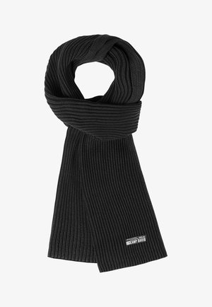 Black ribbed knit scarf with a textured pattern. Features a label with "CAMP DAVID" in white. Long, rectangular shape suitable for wrapping.