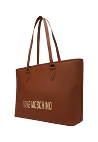 Borsa tote in ecopelle marrone con due tracolle. Presenta un logo prominente color oro "LOVE MOSCHINO" sulla parte anteriore, design pulito ed elegante.