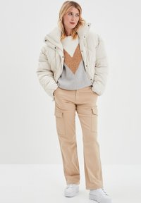 Creeks Strickpullover - light grey