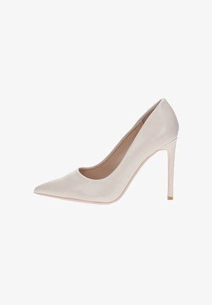Pumps nudi in pelle con tacco alto, a punta, design elegante, texture liscia e tacco a stiletto. Nessun motivo o dettaglio visibile.