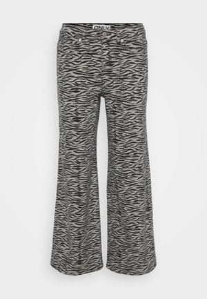 Szürke, harangszárú nadrág fekete zebra csíkokkal, elülső gombbal és cipzárral, övhurkokkal és elülső zsebekkel.