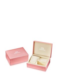 Caja de joyería rosa con un exterior texturizado, interior dorado y compartimentos para almacenamiento. Logotipo "Festina" impreso en el interior.