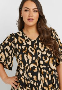 Yours Clothing Camicetta - black