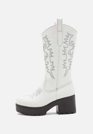 Botas camperas - white