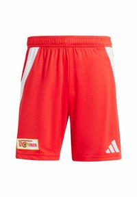 Rode sportieve shorts met witte zijkanten. Voorzien van een elastische tailleband en het 1.FC Union-logo aan de voorkant. Gemaakt van lichtgewicht, gladde stof.