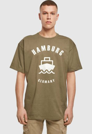 Merchcode HAMBURG X HEAVY  - T-shirts med print - olive