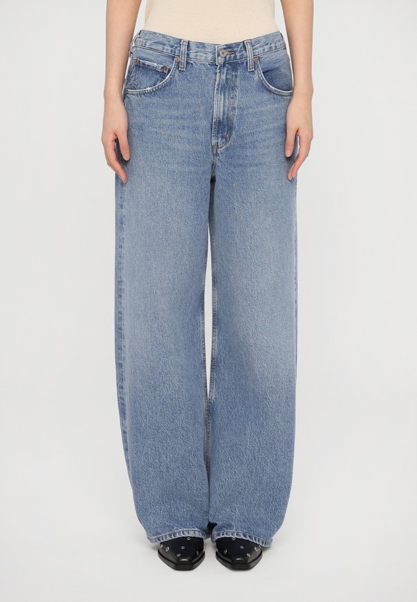 LOW CURVE - Relaxed fit jeans - fairway