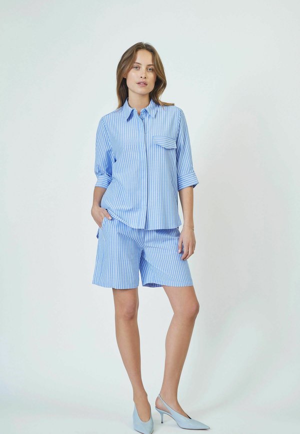 TEACC STRIPE SS SHIRT - Hemdbluse