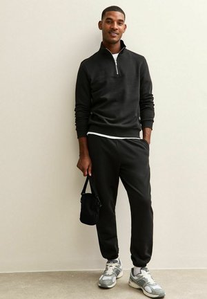 REGULAR QUARTER ZIP  - Sweatshirt - black
