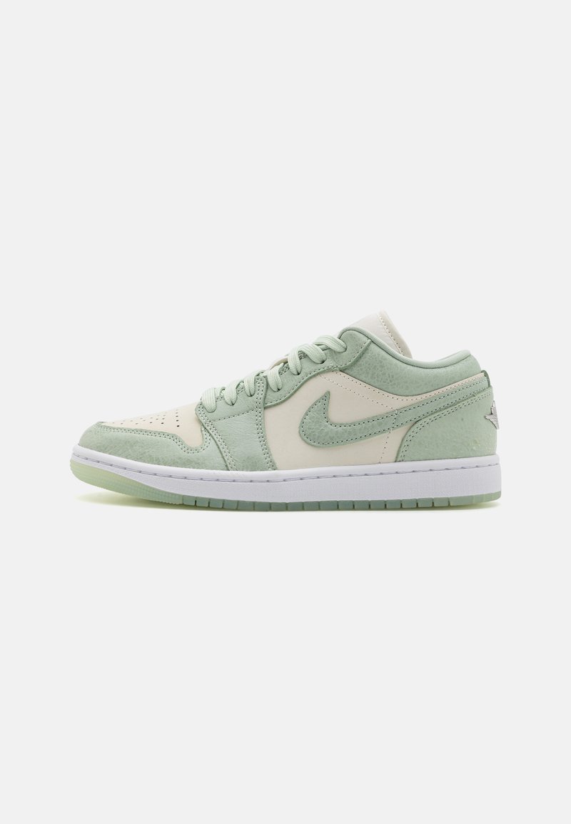 Jordan - AIR JORDAN 1 SE - Trainers - sail/seafoam/metallic silver/white, Enlarge