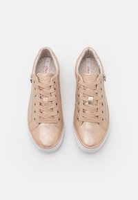 s.Oliver Sneaker low - rose