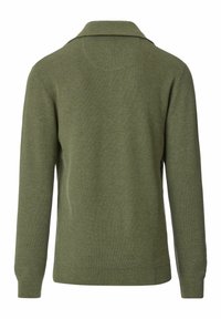 Olivowy sweter z teksturowanym splotem, kołnierzem i długimi rękawami. Posiada ściągacze na mankietach i dolnej krawędzi, prezentując prosty, schludny design.