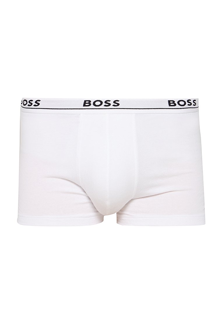 Boxer-briefs blancs en coton doux. Ils présentent une ceinture élastique noire avec le logo "BOSS". Texture lisse, design ajusté.