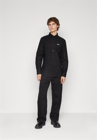 Barbour International KINETIC SHIRT - Cămașă - black