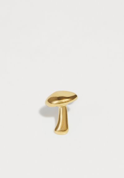 Brass mushroom-shaped sculpture with a smooth, reflective surface and a sturdy stem, featuring a wide, shallow cap and a solid base.