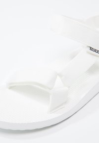 Teva ORIGINAL UNIVERSAL - Vaellussandaalit - bight white