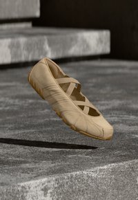 Nije odabrano, magic beige