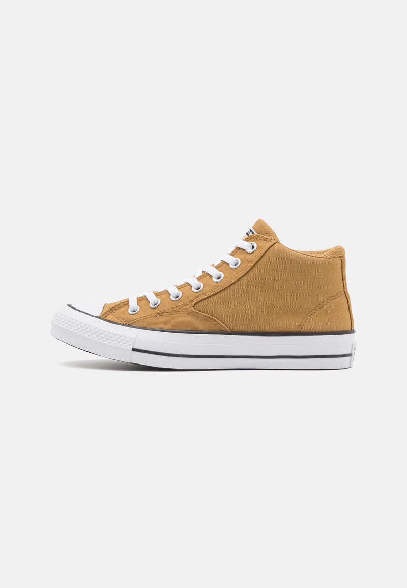 converse chuck taylor 26