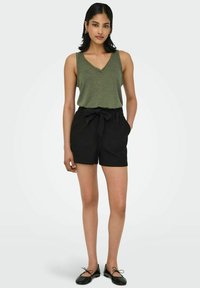 ONLY ONLPENNY V-NECK JRS NOOS - Top - ivy green