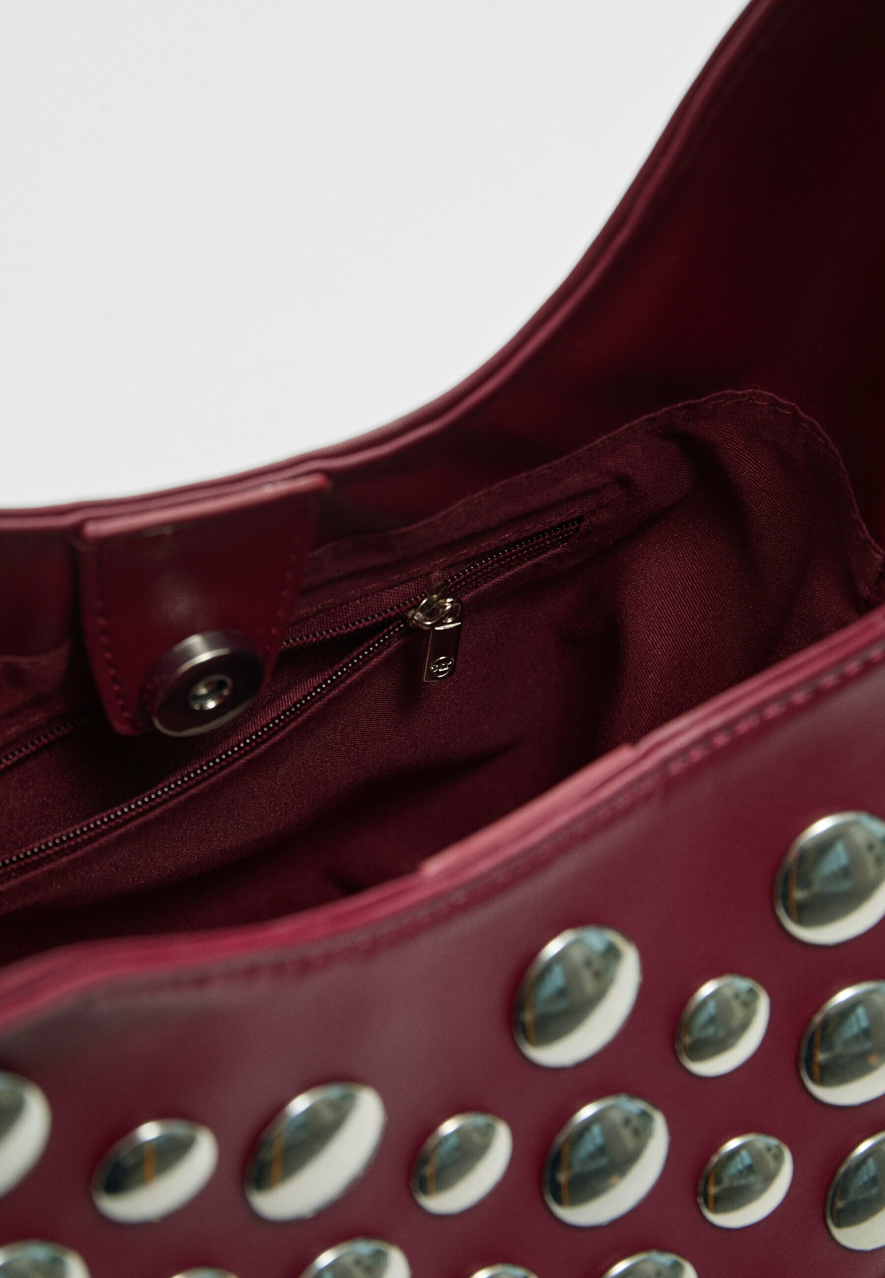 日本未入荷Stradivarius STUDDED Handbag ハンドバッグ Stradivarius STUDDED - Handbag - bordeaux - Zalando