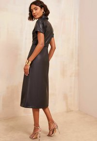 Friends Like These REGULAR FIT MIDI  - Särkkleit - black