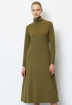 Marc O'Polo LONG SLEEVE TURTLE NECK - Vestido ligero - forest floor