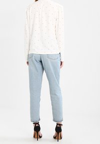 Pieces Camicetta - off-white