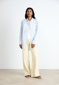 Barbour NICOLA - Πουκαμίσα με κουμπιά - white/blue