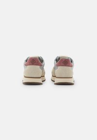 GANT BEVINDA - Sneaker low - cream/pink