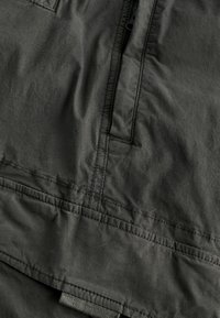 Next UNCUFFED STRETCH UTILITY  REGULAR FIT
 - Kareiviško stiliaus kelnės - charcoal grey