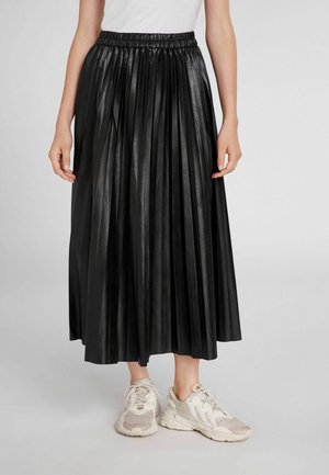Falda acampanada - black