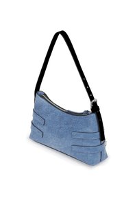 Μικρή τζιν τσάντα ώμου με μαύρη ρυθμιζόμενη ζώνη και επάνω φερμουάρ, διαθέτοντας διακοσμητικές ραφές στις πλευρές.