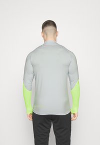 Nike Performance STRIKE DRILL  - Maglietta a manica lunga - pure platinum/volt/hyper pink