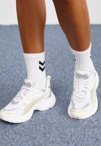 Sélectionné, white/warm white