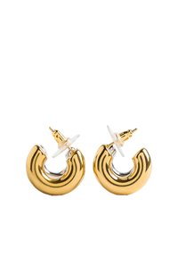 Złote kolczyki w kształcie półksiężyca, będące w formie obrączek. Posiadają błyszczące wykończenie oraz przezroczysty plastikowy tył dla zapewnienia bezpiecznego noszenia.