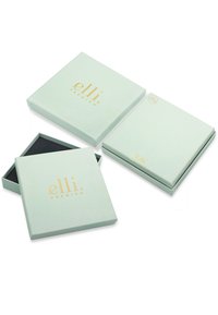 Mintgrøn firkantet gaveæske med guldfarvet skrift "elli PREMIUM", har et separat låg og sort inderside. Æsken har en glat overflade og et minimalistisk design.