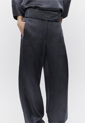 DAY Birger et Mikkelsen ELMS HIGH SHINE BLEND - Broek - ebony