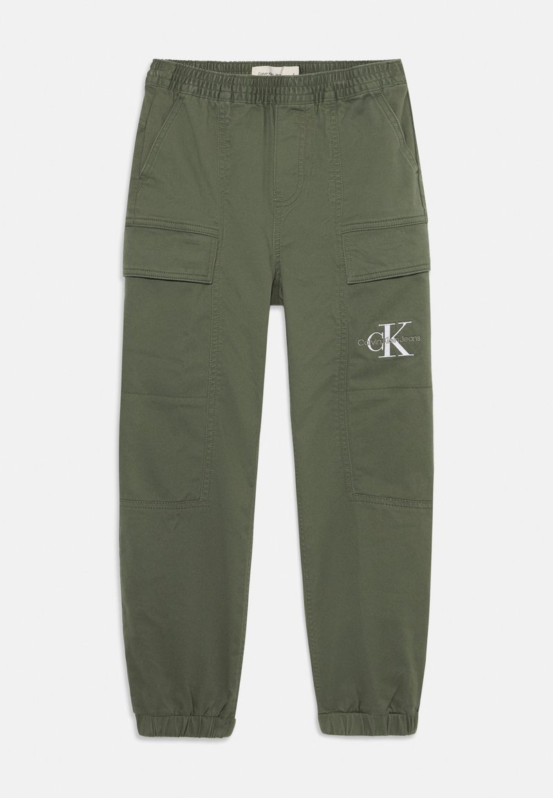 Pantalons cargo en coton mélangé vert olive, avec une taille élastique, deux poches latérales et un logo brodé sur la cuisse.