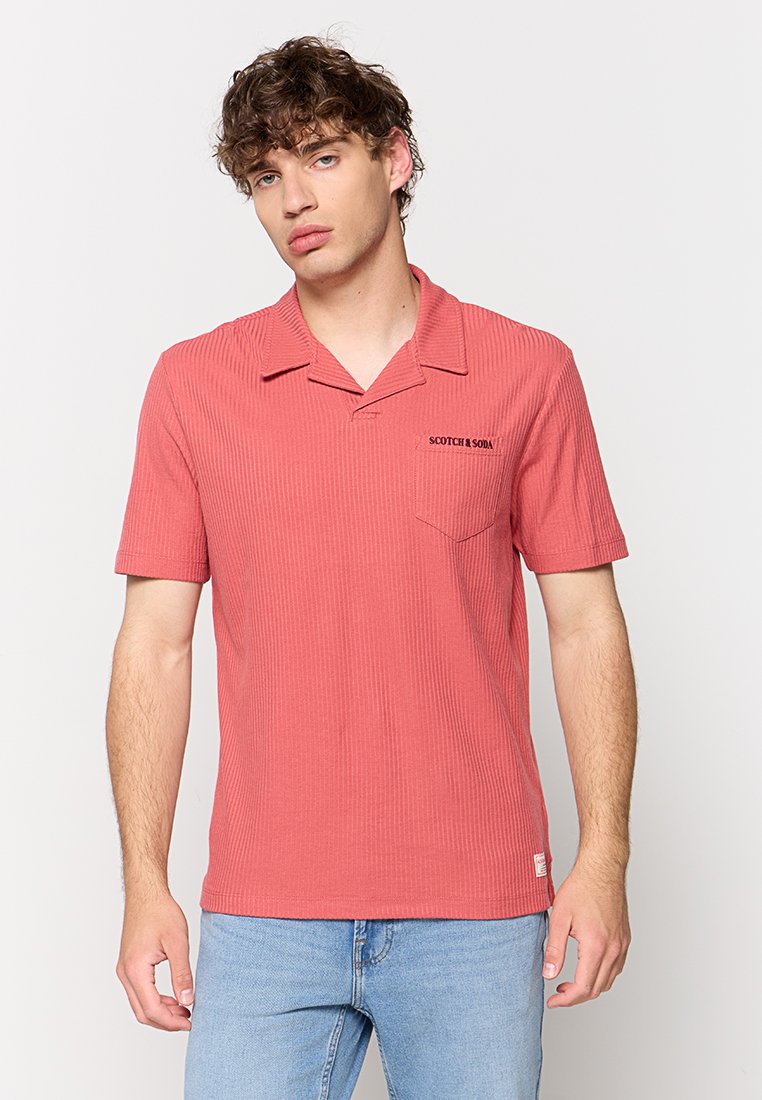 Scotch & Soda T-shirt basic rood Scotch & Soda T-shirt basic rood