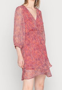 Pepe Jeans Vestito casual - red
