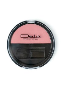 Compatto per fard contenente polvere rosa, con un coperchio trasparente. Include un piccolo pennello applicatore nero nella parte inferiore. Forma circolare, texture liscia.