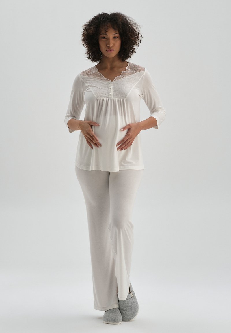 DAGI MATERNITY Pyjama set white Zalando.ie