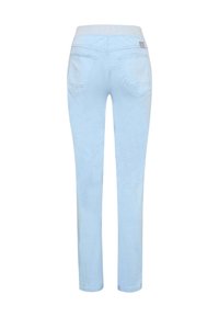 BRAX STYLE PAMINA FUN - Stoffhose - pearl blue