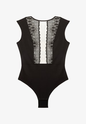 Musta bodysuit sisältää läpinäkyvän pitsikankaan takaosan, jossa on aallotettu reunus, hihaton muotoilu ja kätevä nappikiinnitys alaosassa.