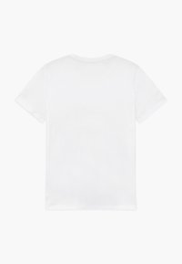 Bílý tričko s krátkým rukávem vyrobené z bavlny, s kulatým výstřihem a hladkou texturou. Hladký zadní díl bez dalších vzorů či detailů.