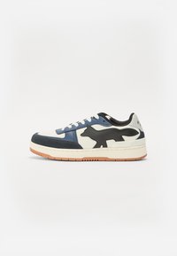 CHIRU - Sneakersy niskie