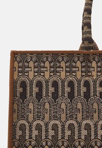 Furla OPPORTUNITY TOTE - Saco de mão - toni havana