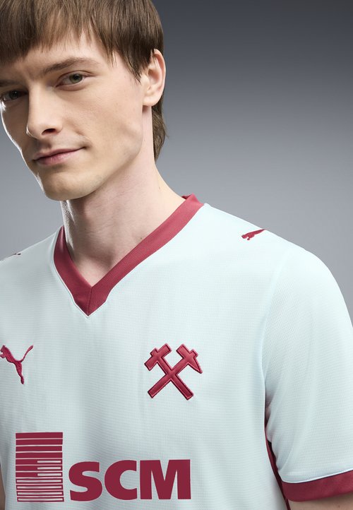 PUMA SHAKTHAR DONETSK 26/27 AUSWÄRTSTRIKOT - Print T-shirt - nitro blue-port — foto 4