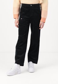 Converse Kalhoty - black
